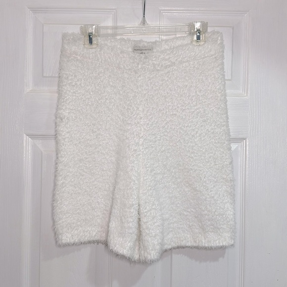 The Group by Babaton Retreat Short in Oak size Large - Picture 1 of 2